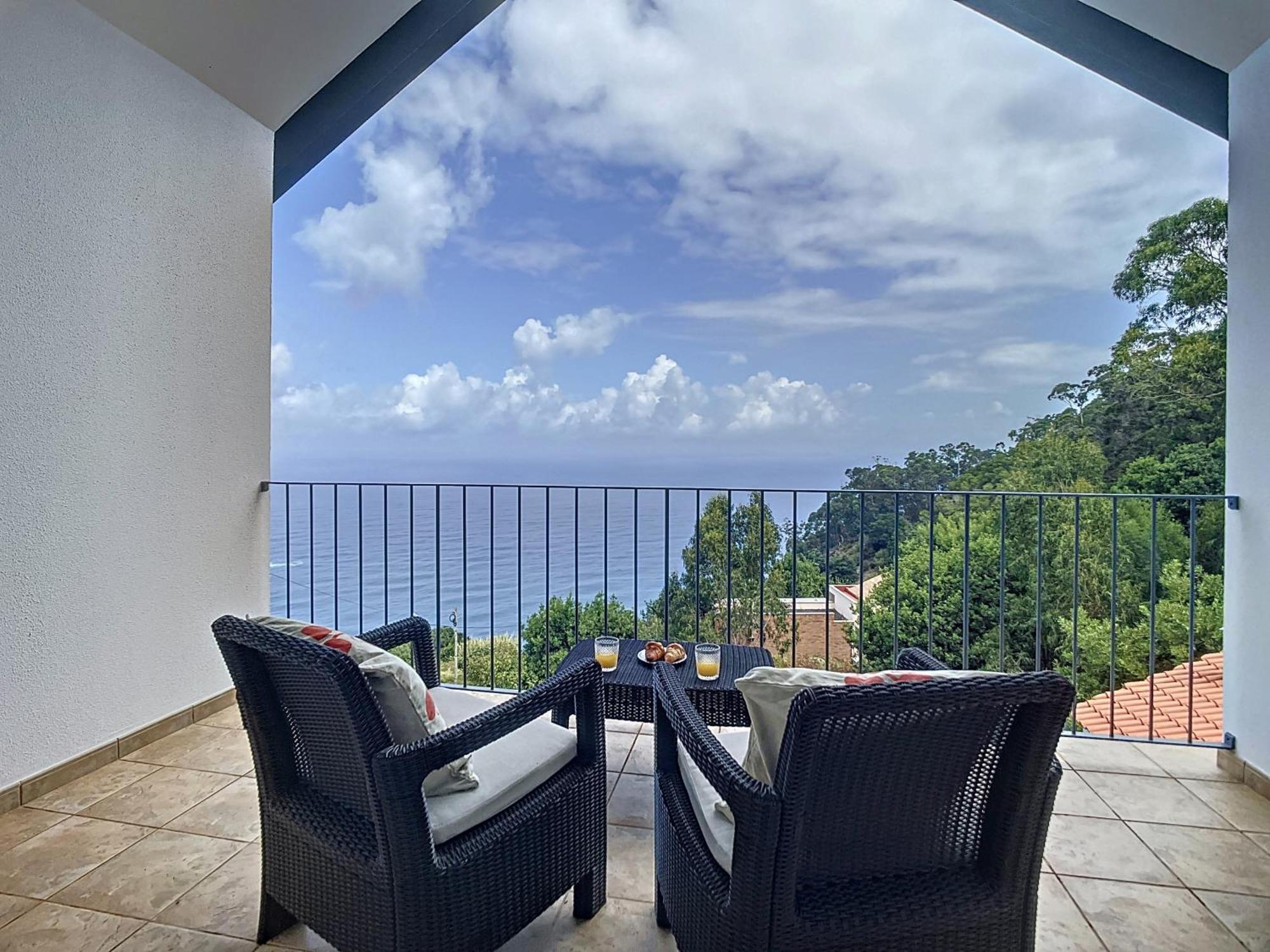 Vinhaticos Villa By Atlantic Holiday Porto Moniz Exterior photo